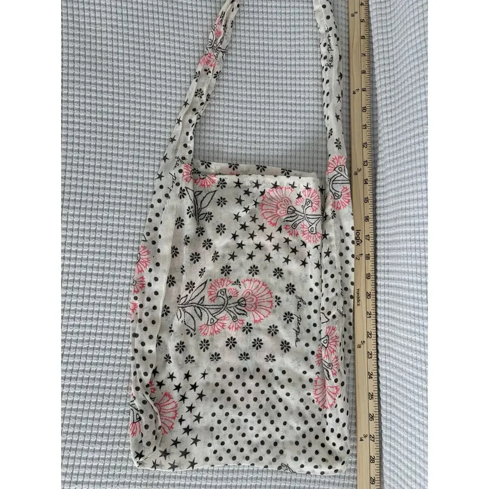 Free People Bohemian Lightweight Beige Pink Beach Bag Shopper Tote Bag
